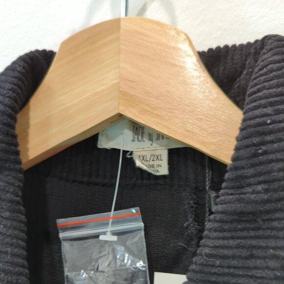 51. Plus Size Black Corduroy Button Up Shirt Jacket 1X/2X - Picture 3 of 7